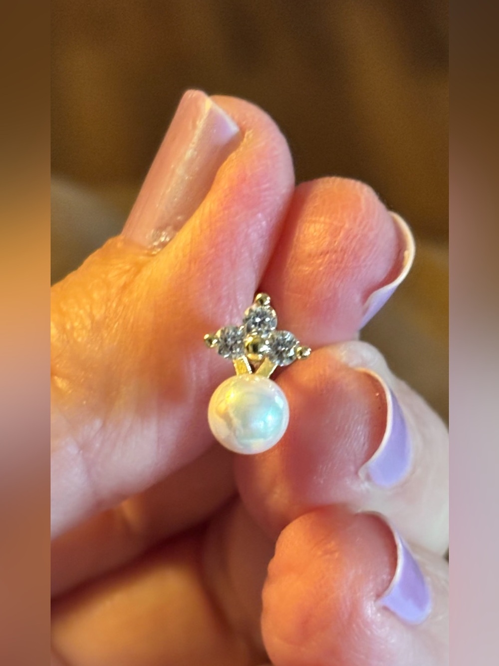 PrettyBird Jewelry beautiful pearl stud with 3 czs in a gold setting